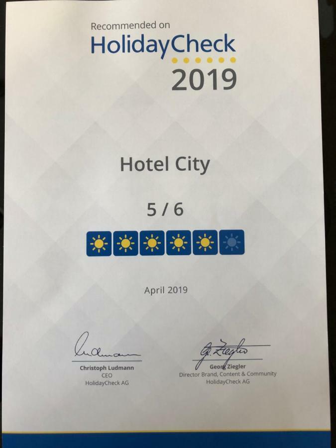 City Hotel Липщат Екстериор снимка